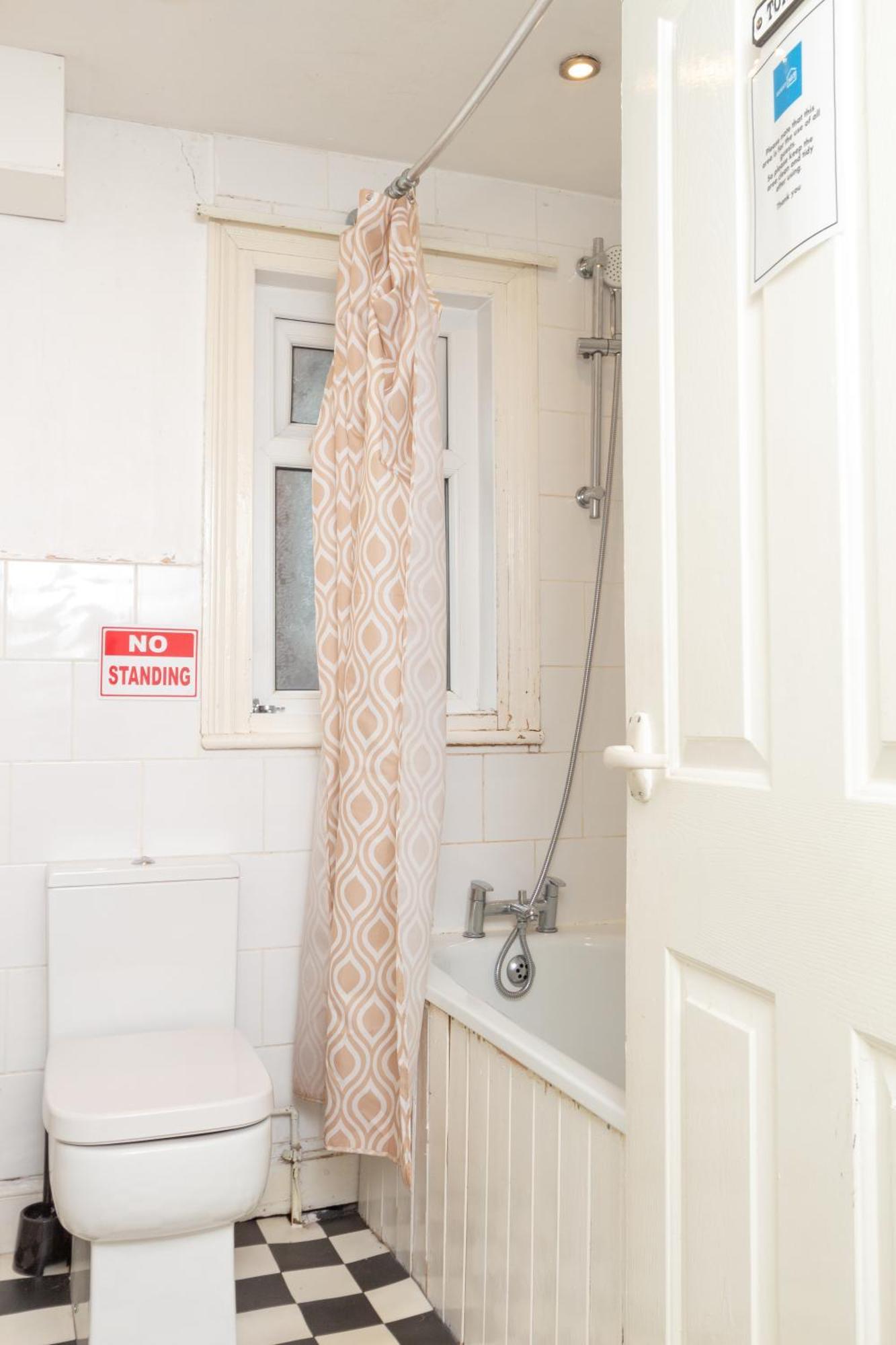 Lovely Private Rooms Near Mcr Centre Manchester Exterior foto