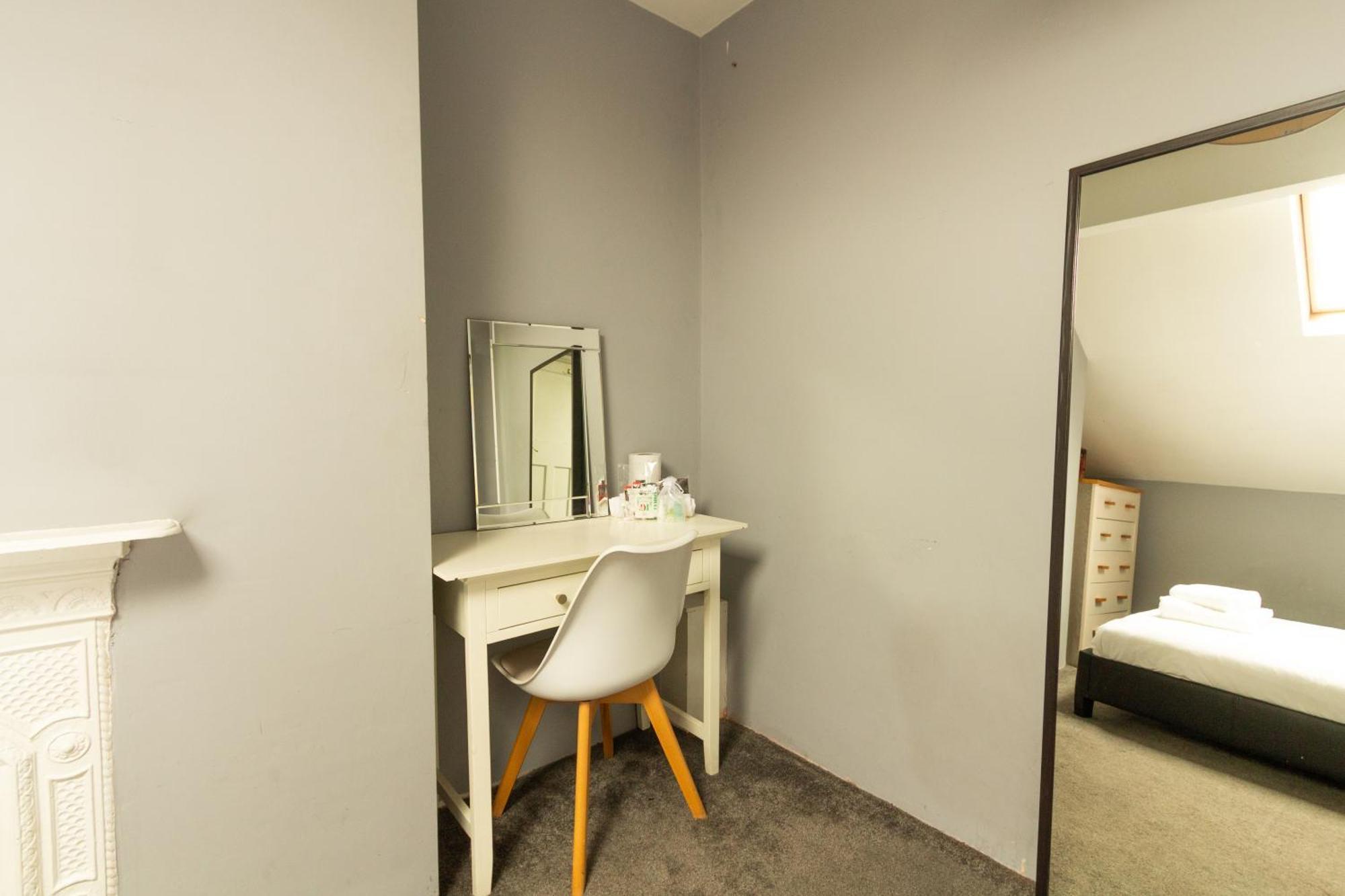 Lovely Private Rooms Near Mcr Centre Manchester Exterior foto